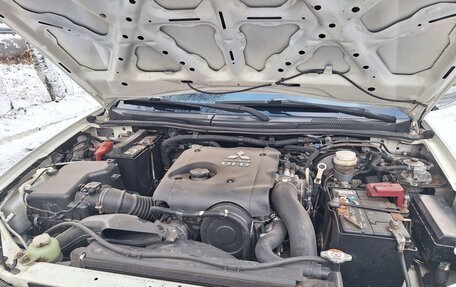 Mitsubishi Pajero Sport II рестайлинг, 2012 год, 1 600 000 рублей, 8 фотография