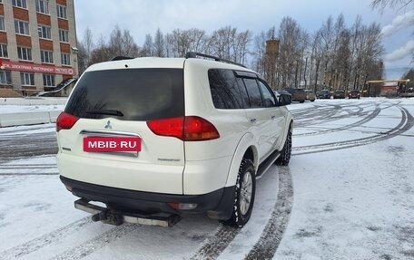 Mitsubishi Pajero Sport II рестайлинг, 2012 год, 1 600 000 рублей, 4 фотография