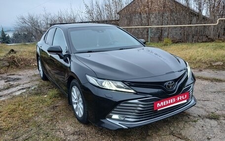Toyota Camry, 2019 год, 2 920 000 рублей, 6 фотография