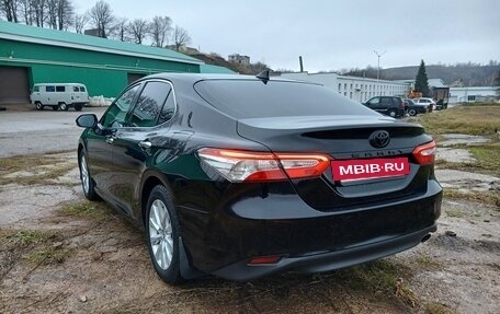 Toyota Camry, 2019 год, 2 920 000 рублей, 3 фотография