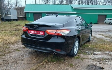 Toyota Camry, 2019 год, 2 920 000 рублей, 4 фотография