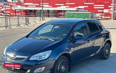 Opel Astra J, 2011 год, 847 000 рублей, 10 фотография