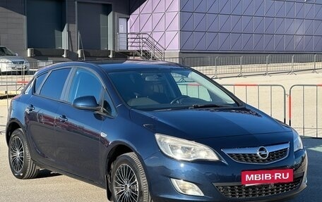 Opel Astra J, 2011 год, 847 000 рублей, 3 фотография