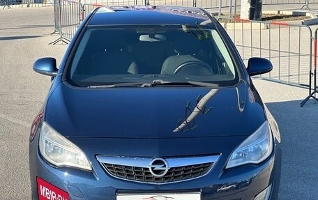 Opel Astra J, 2011 год, 847 000 рублей, 7 фотография