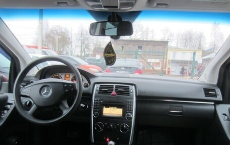 Mercedes-Benz B-Класс, 2010 год, 800 000 рублей, 27 фотография