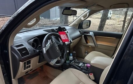 Toyota Land Cruiser Prado 150 рестайлинг 2, 2016 год, 4 300 000 рублей, 8 фотография