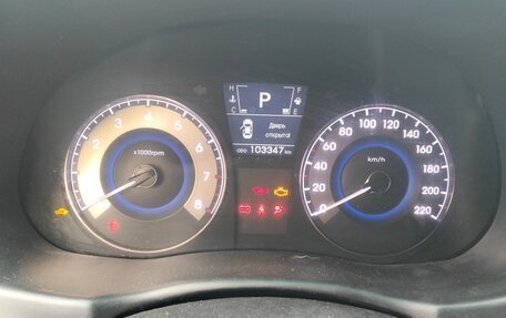 Hyundai Solaris II рестайлинг, 2012 год, 790 000 рублей, 18 фотография