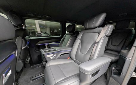 Mercedes-Benz V-Класс, 2025 год, 15 265 000 рублей, 7 фотография