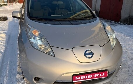 Nissan Leaf I, 2017 год, 1 250 000 рублей, 1 фотография