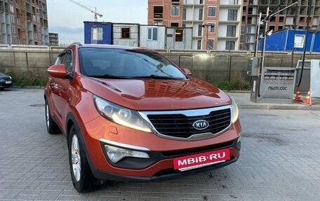 KIA Sportage III, 2011 год, 1 050 000 рублей, 2 фотография