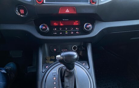 KIA Sportage III, 2011 год, 1 050 000 рублей, 13 фотография