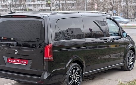 Mercedes-Benz V-Класс, 2022 год, 9 650 000 рублей, 4 фотография