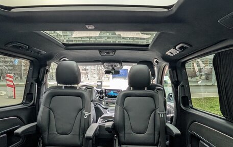 Mercedes-Benz V-Класс, 2022 год, 9 650 000 рублей, 24 фотография