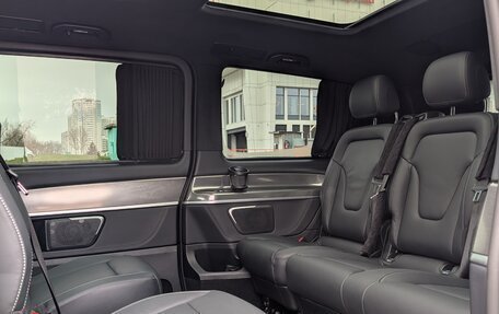 Mercedes-Benz V-Класс, 2022 год, 9 650 000 рублей, 25 фотография