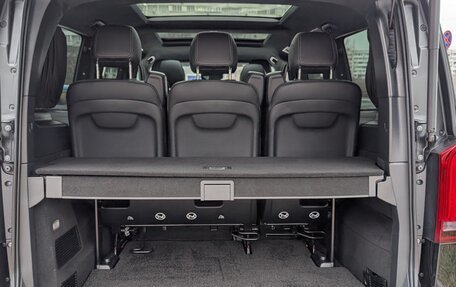 Mercedes-Benz V-Класс, 2022 год, 9 650 000 рублей, 29 фотография