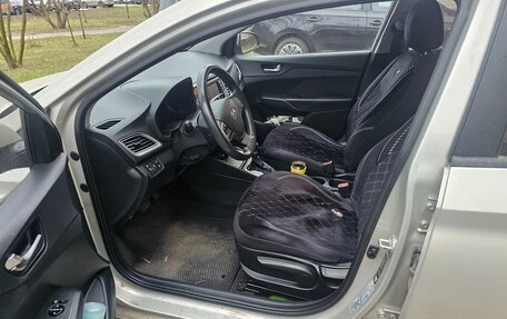 Hyundai Solaris II рестайлинг, 2020 год, 1 300 000 рублей, 4 фотография