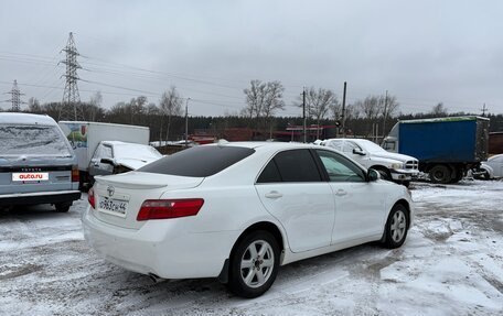 Toyota Camry, 2011 год, 850 000 рублей, 5 фотография