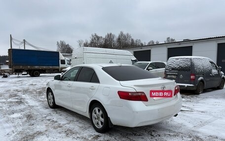 Toyota Camry, 2011 год, 850 000 рублей, 3 фотография