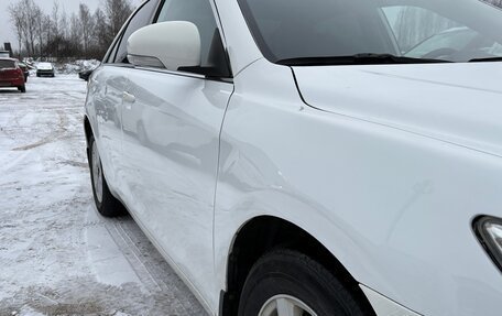 Toyota Camry, 2011 год, 850 000 рублей, 24 фотография