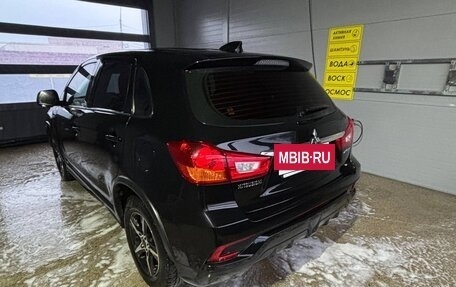 Mitsubishi ASX I рестайлинг, 2017 год, 1 200 000 рублей, 3 фотография