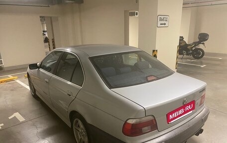 BMW 5 серия, 1998 год, 550 000 рублей, 5 фотография