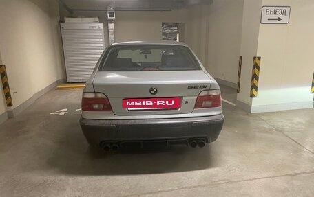 BMW 5 серия, 1998 год, 550 000 рублей, 3 фотография