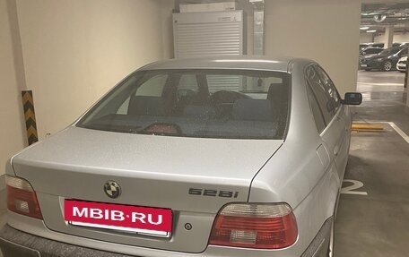 BMW 5 серия, 1998 год, 550 000 рублей, 4 фотография