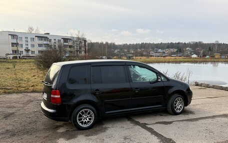 Volkswagen Touran III, 2005 год, 410 000 рублей, 15 фотография