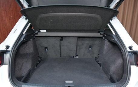 Audi Q3, 2022 год, 2 642 000 рублей, 16 фотография