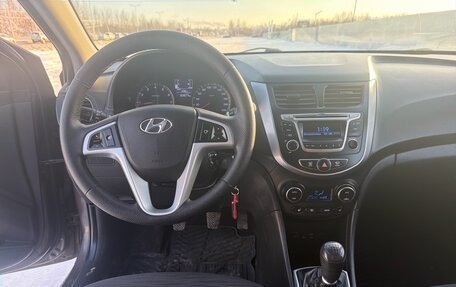 Hyundai Solaris II рестайлинг, 2016 год, 730 000 рублей, 5 фотография