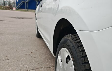 Renault Logan II, 2016 год, 600 000 рублей, 7 фотография