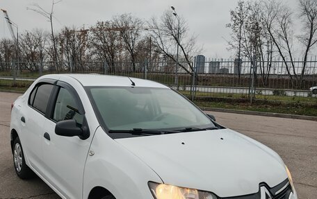 Renault Logan II, 2016 год, 600 000 рублей, 6 фотография