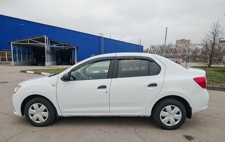Renault Logan II, 2016 год, 600 000 рублей, 4 фотография