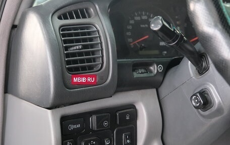 Toyota Land Cruiser 100 рестайлинг 2, 2001 год, 1 429 000 рублей, 11 фотография