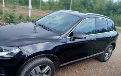 Volkswagen Touareg III, 2011 год, 1 970 000 рублей, 1 фотография