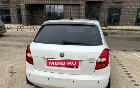 Skoda Fabia II, 2011 год, 450 000 рублей, 4 фотография