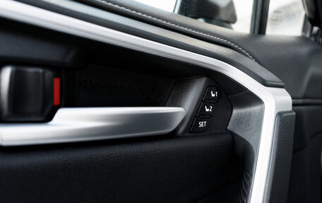 Toyota RAV4, 2020 год, 3 350 000 рублей, 29 фотография