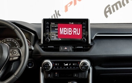 Toyota RAV4, 2020 год, 3 350 000 рублей, 19 фотография