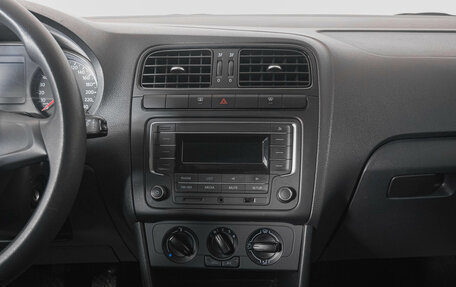 Volkswagen Polo VI (EU Market), 2018 год, 1 069 000 рублей, 17 фотография