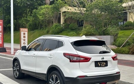 Nissan Qashqai, 2021 год, 2 200 044 рублей, 4 фотография