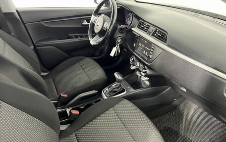 KIA Rio IV, 2019 год, 1 450 000 рублей, 13 фотография