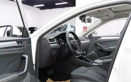 Skoda Superb III рестайлинг, 2021 год, 2 192 000 рублей, 7 фотография