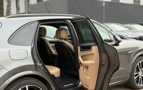 Porsche Cayenne III, 2025 год, 13 490 000 рублей, 13 фотография