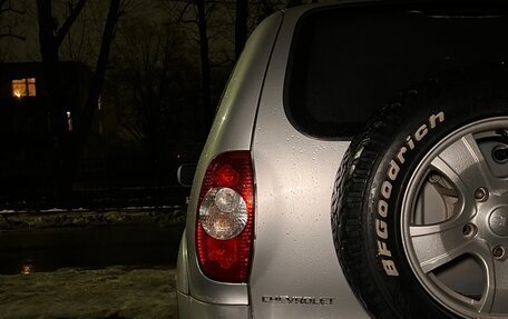 Chevrolet Niva I рестайлинг, 2011 год, 670 000 рублей, 6 фотография