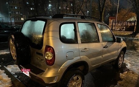 Chevrolet Niva I рестайлинг, 2011 год, 670 000 рублей, 8 фотография