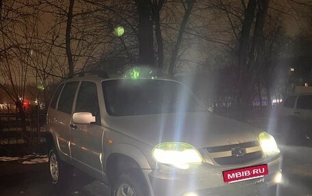 Chevrolet Niva I рестайлинг, 2011 год, 670 000 рублей, 10 фотография