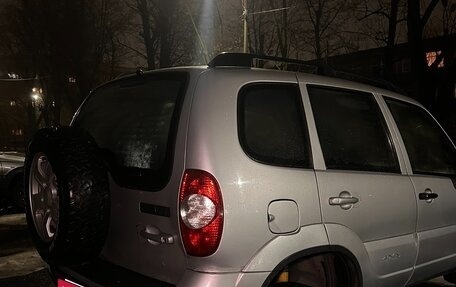 Chevrolet Niva I рестайлинг, 2011 год, 670 000 рублей, 7 фотография