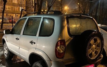 Chevrolet Niva I рестайлинг, 2011 год, 670 000 рублей, 5 фотография