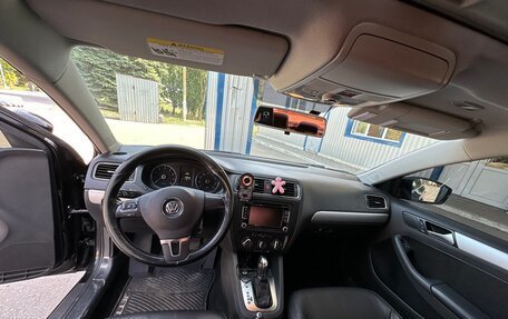 Volkswagen Jetta VI, 2013 год, 1 250 000 рублей, 5 фотография