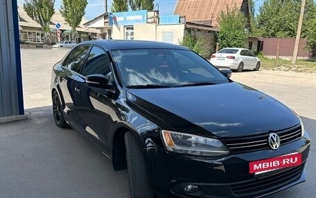 Volkswagen Jetta VI, 2013 год, 1 250 000 рублей, 8 фотография